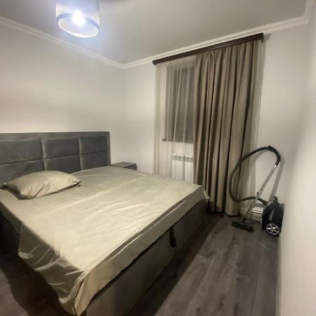 2 Cosy Apartment In Townhouse Near Airport Evn Geghanist  외부 사진