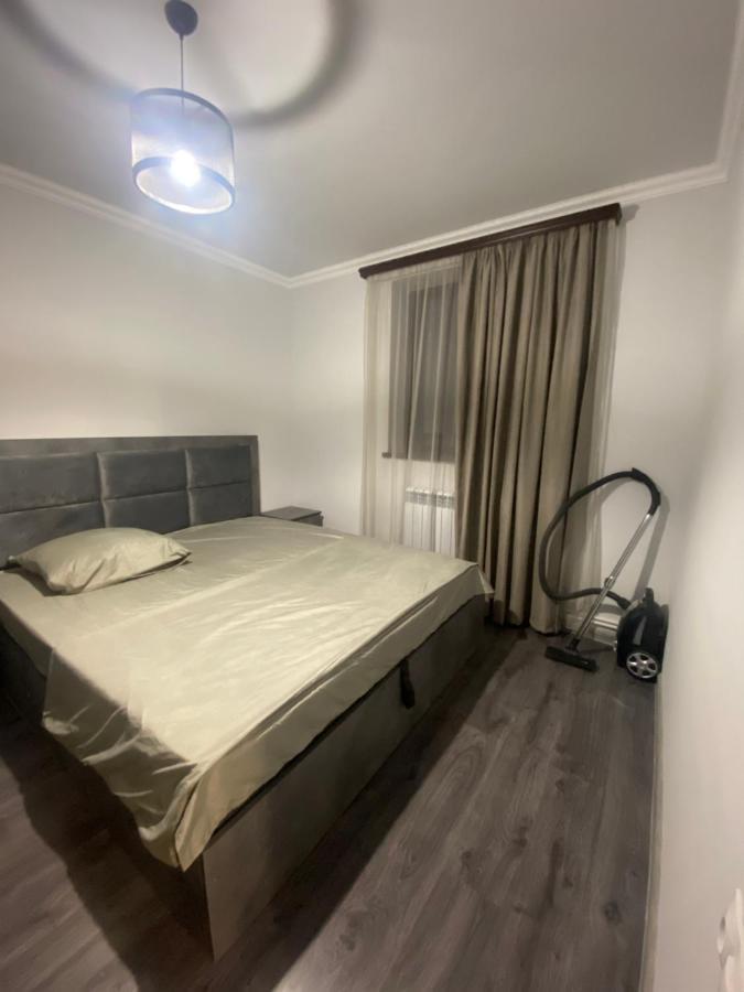2 Cosy Apartment In Townhouse Near Airport Evn Geghanist  외부 사진